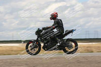 media/Apr-26-2024-TrackDaz (Fri) [[c4b677d280]]/C Group/140pm (Wheelie Bump)/